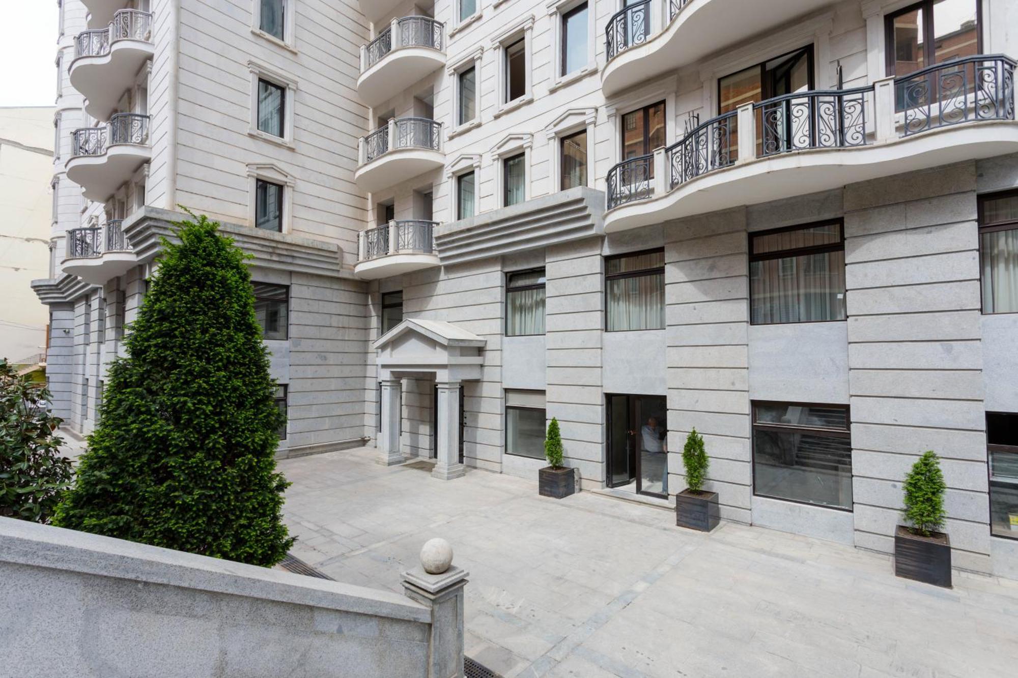 City Luxury Apartment L 第比利斯 外观 照片