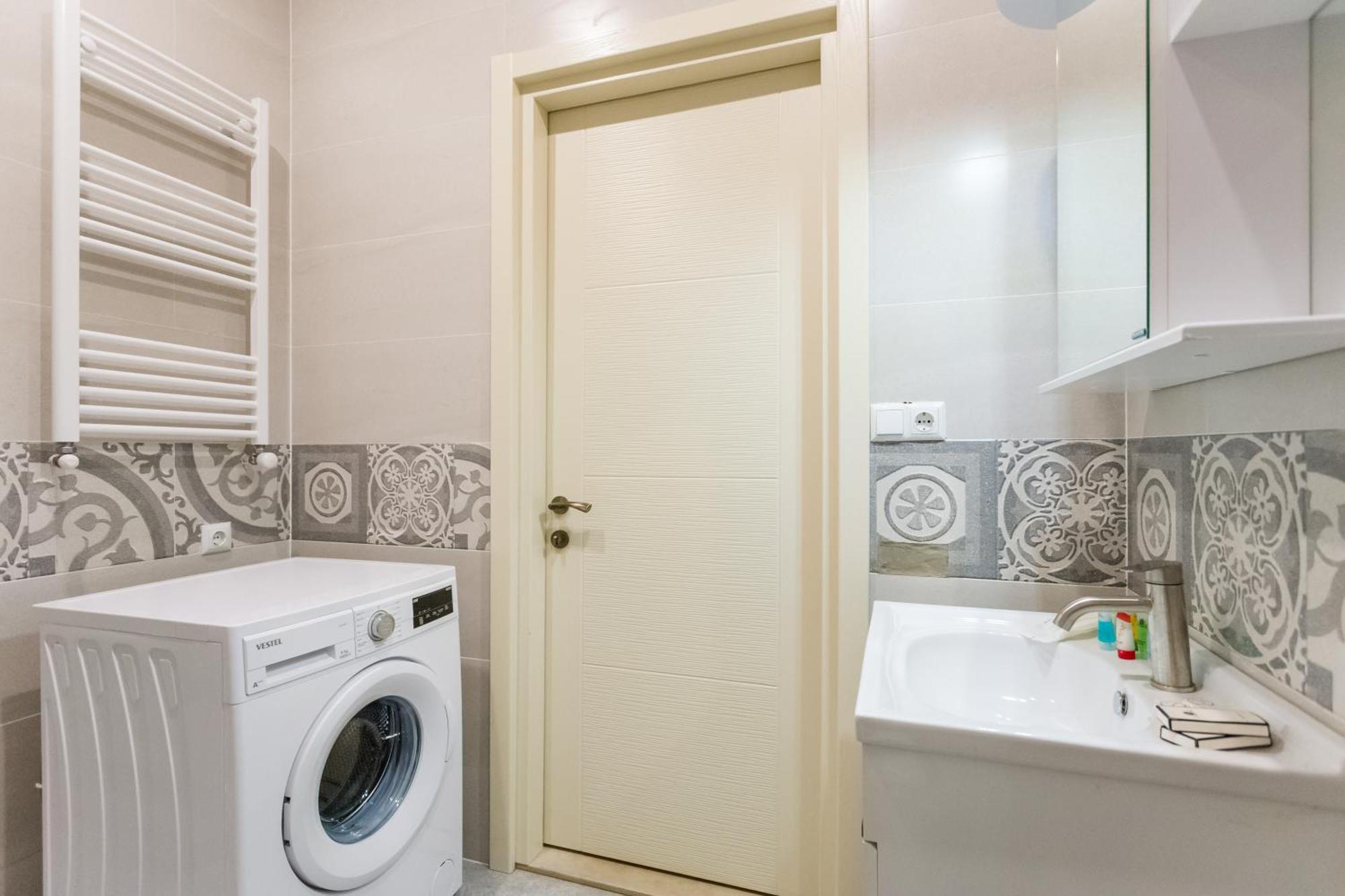 City Luxury Apartment L 第比利斯 外观 照片