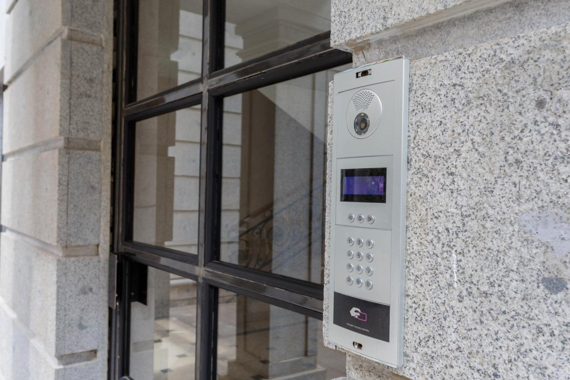 City Luxury Apartment L 第比利斯 外观 照片