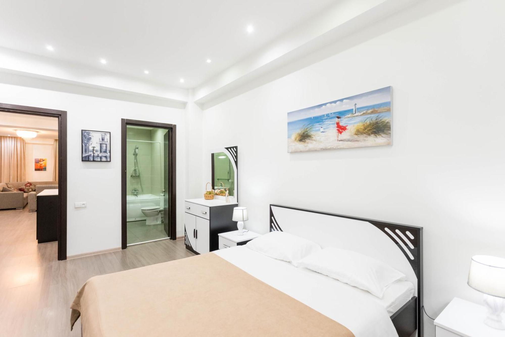 City Luxury Apartment L 第比利斯 外观 照片