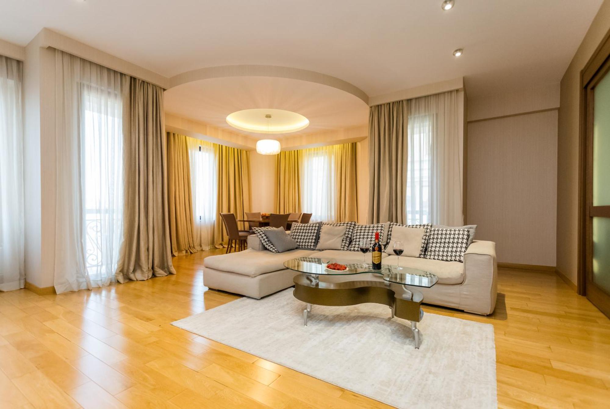 City Luxury Apartment L 第比利斯 外观 照片